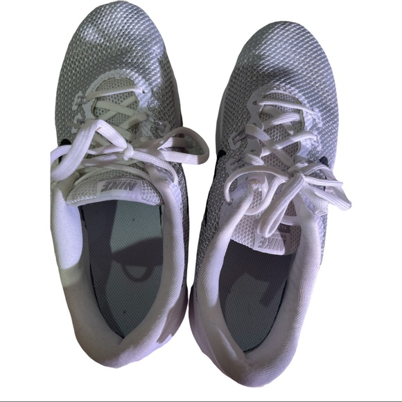 Nike Training Flex TR 7 Silver and White 8.5 - Picture 4 of 6
